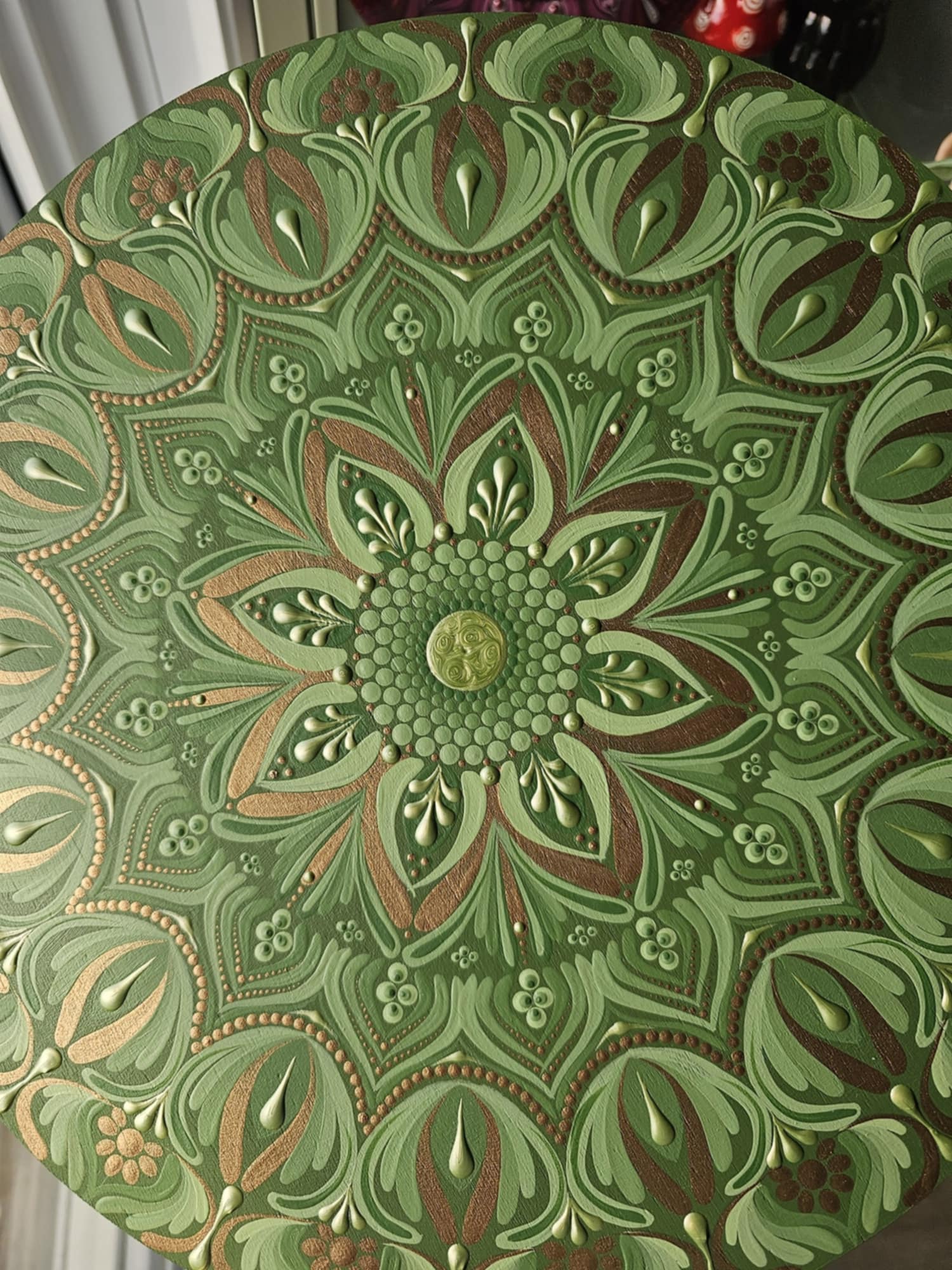 Green mandala 14 inches. Holistic Harmony display in the center.