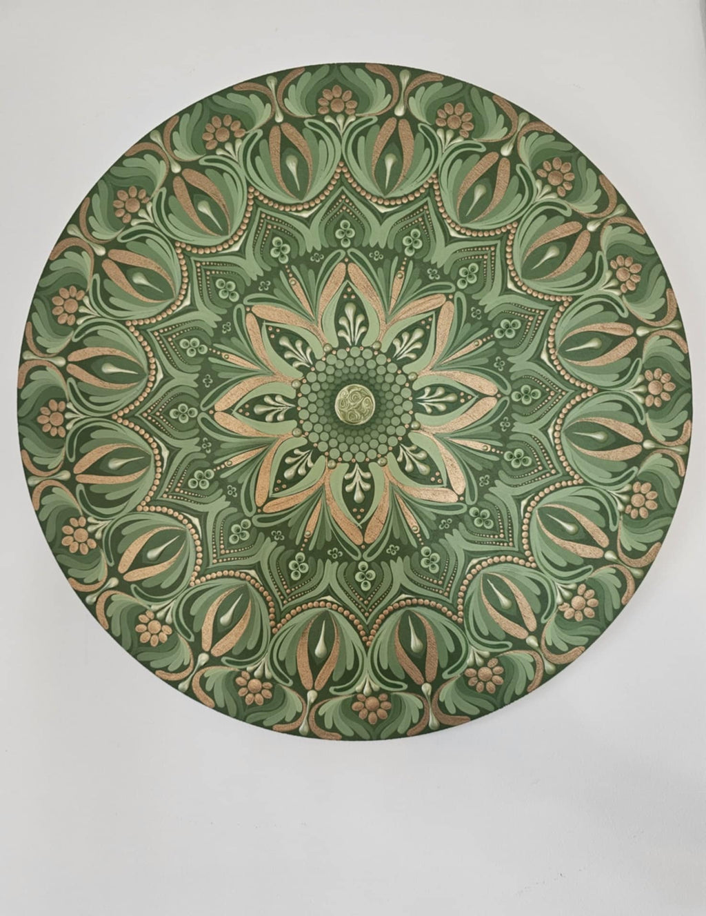 Green mandala 14 inches. Holistic Harmony display in the center.