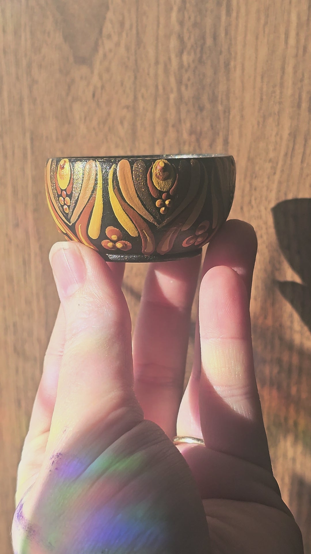 Small wooden bowl 🤎💛