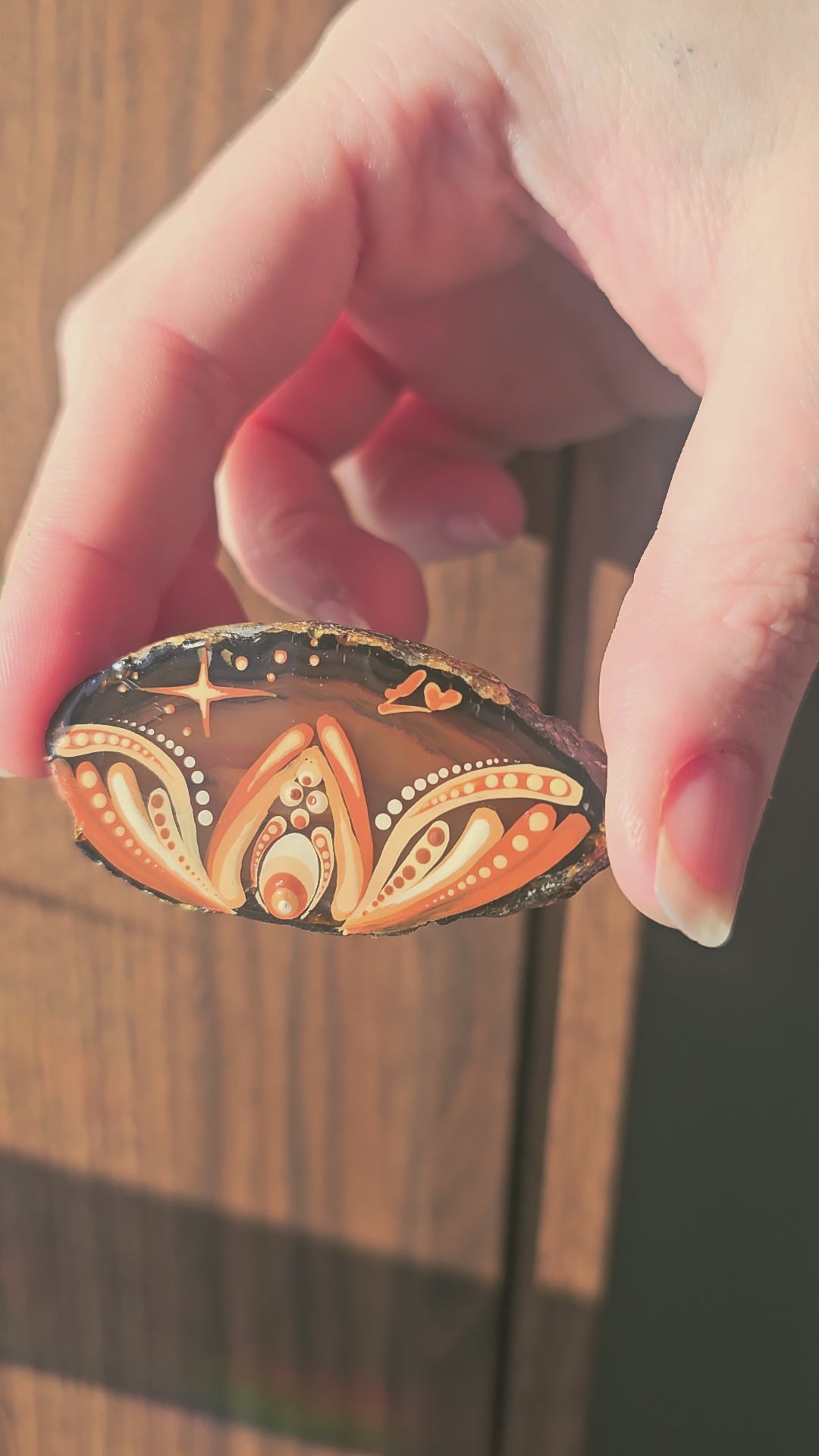 Painted Agate Slice 🖌️✨