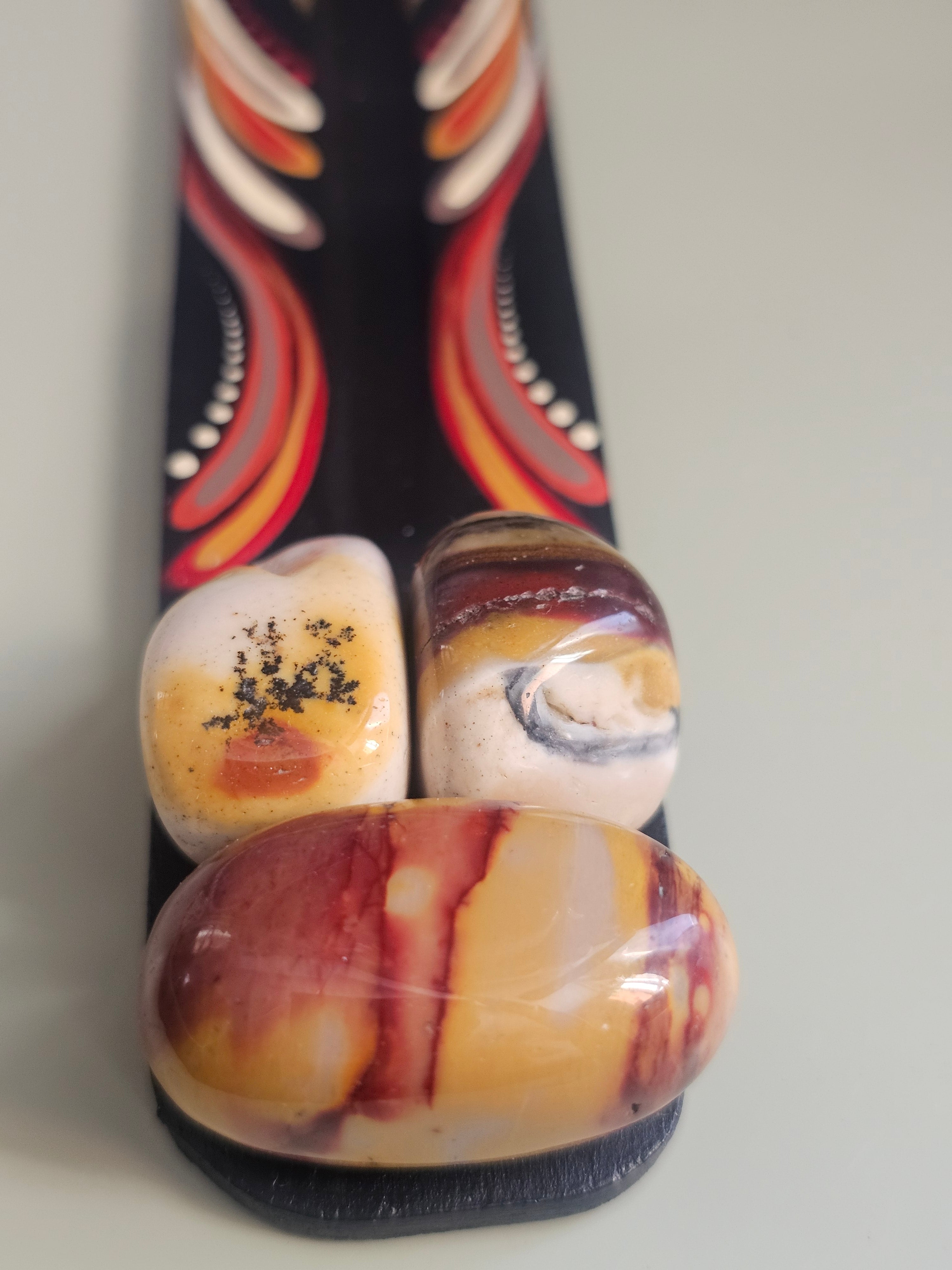 Incense burner with mookaite ❤️‍🔥🐦‍🔥