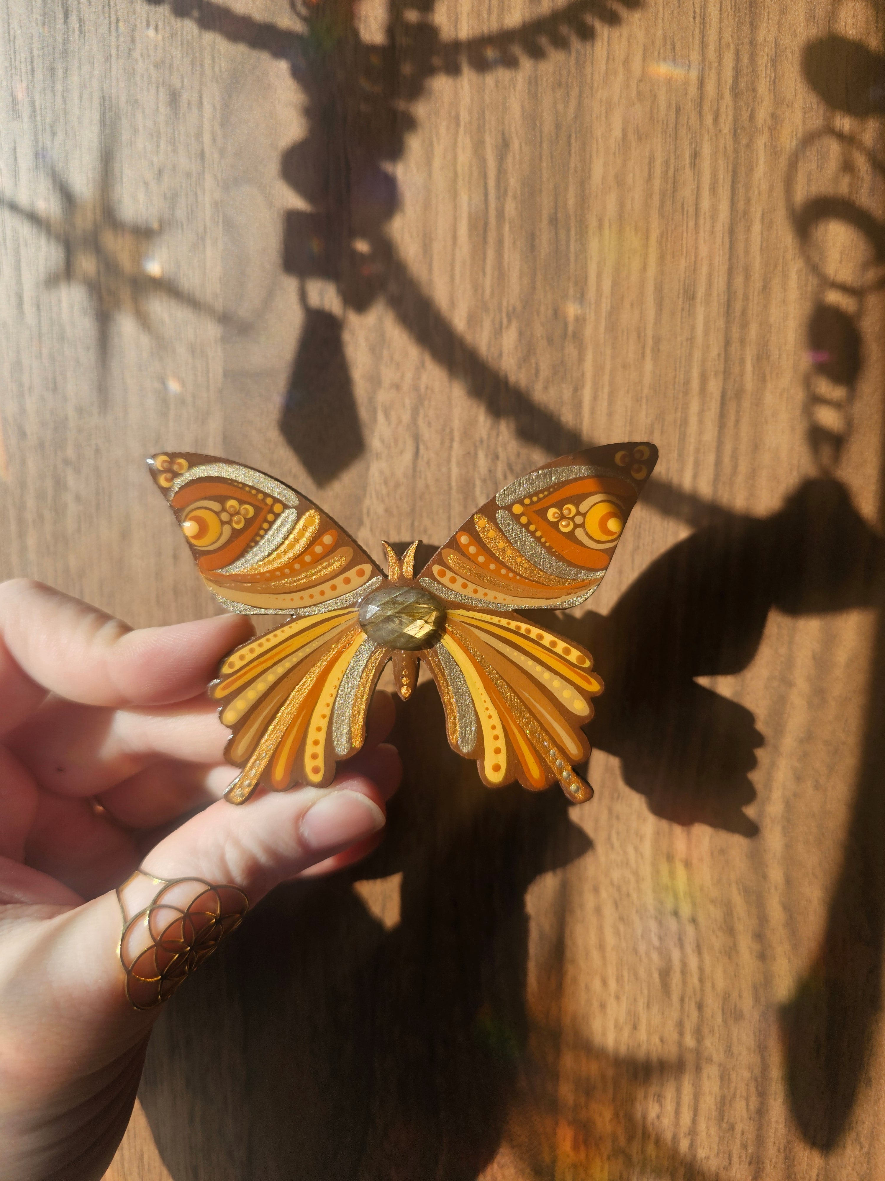 Aimant papillon avec labradorite 💛🧡